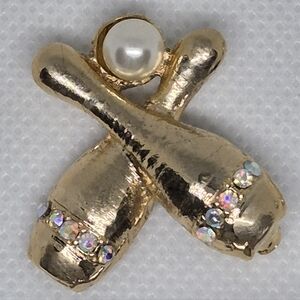 VINTAGE Bowling Pins & Ball Brooch Aurora Borealis Rhinestones Faux Pearl Detail